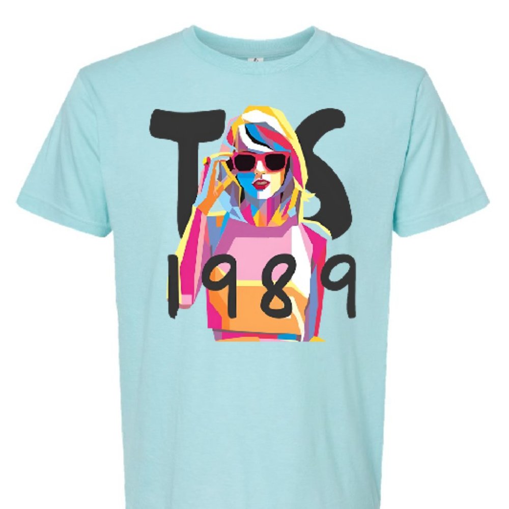 TS 1989 Blue Adult Medium Shirt NEW‎